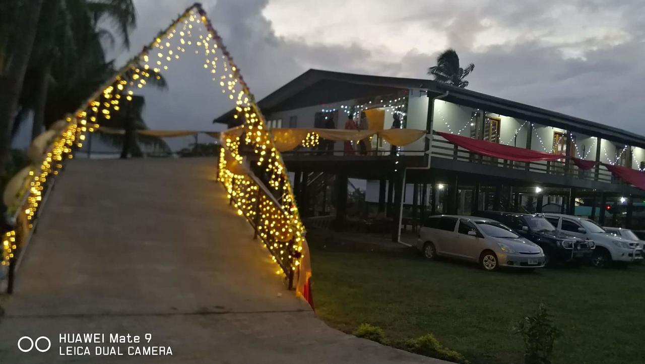 Blue Light Hotel 楠迪 外观 照片
